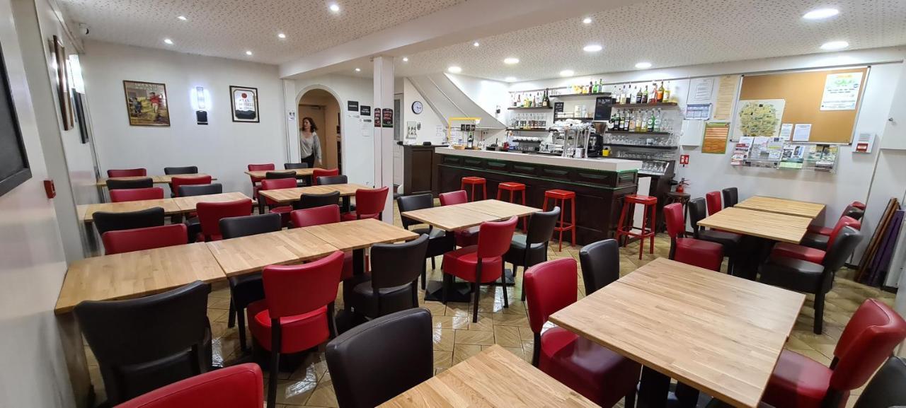 Auberge Saint Jacques Luaran gambar