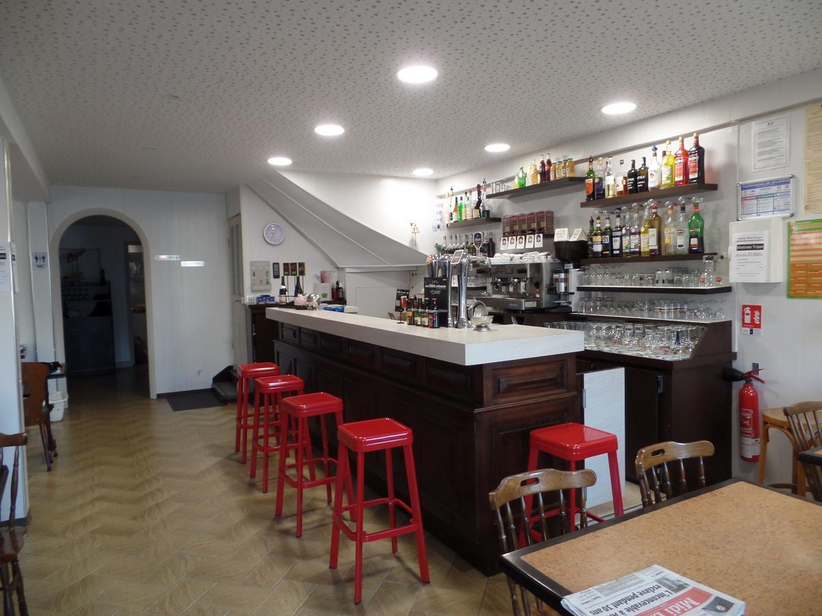 Auberge Saint Jacques Luaran gambar