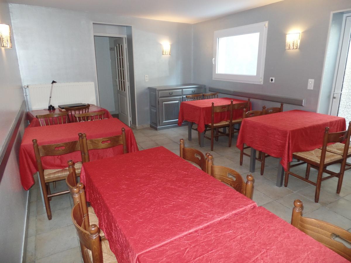 Auberge Saint Jacques Luaran gambar
